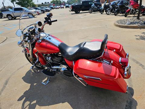 2017 Harley-Davidson Road King® in Flint, Michigan - Photo 6