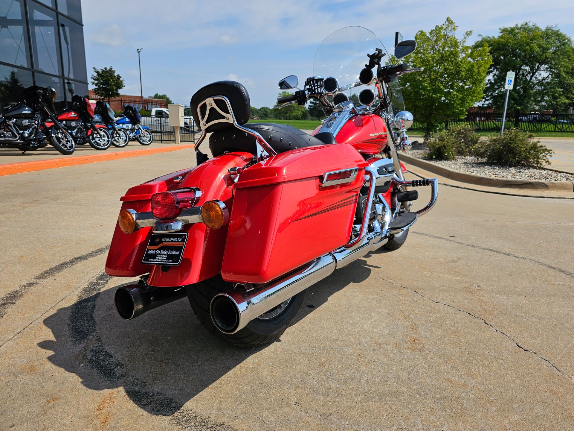 2017 Harley-Davidson Road King® in Flint, Michigan - Photo 7