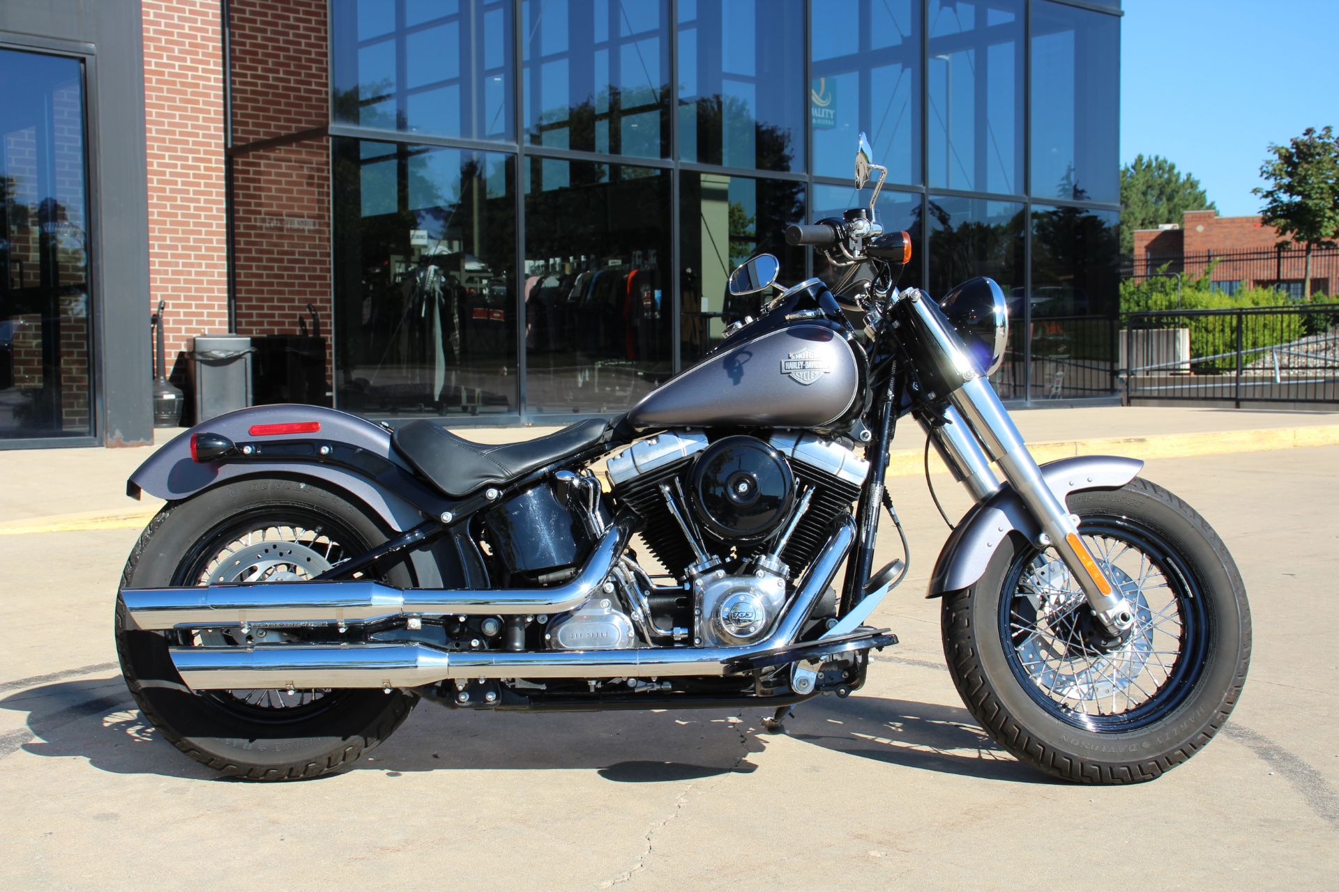 2015 Harley-Davidson Softail Slim® in Flint, Michigan - Photo 2