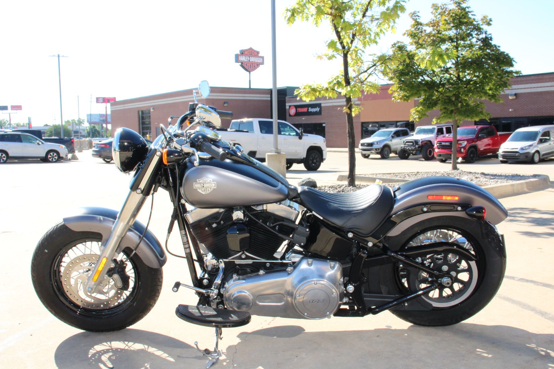 2015 Harley-Davidson Softail Slim® in Flint, Michigan - Photo 6