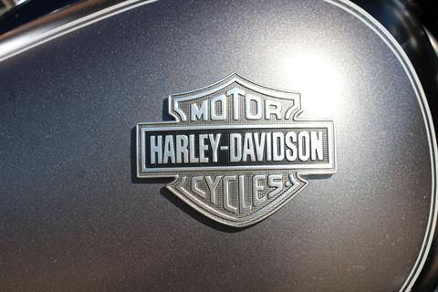 2015 Harley-Davidson Softail Slim® in Flint, Michigan - Photo 10