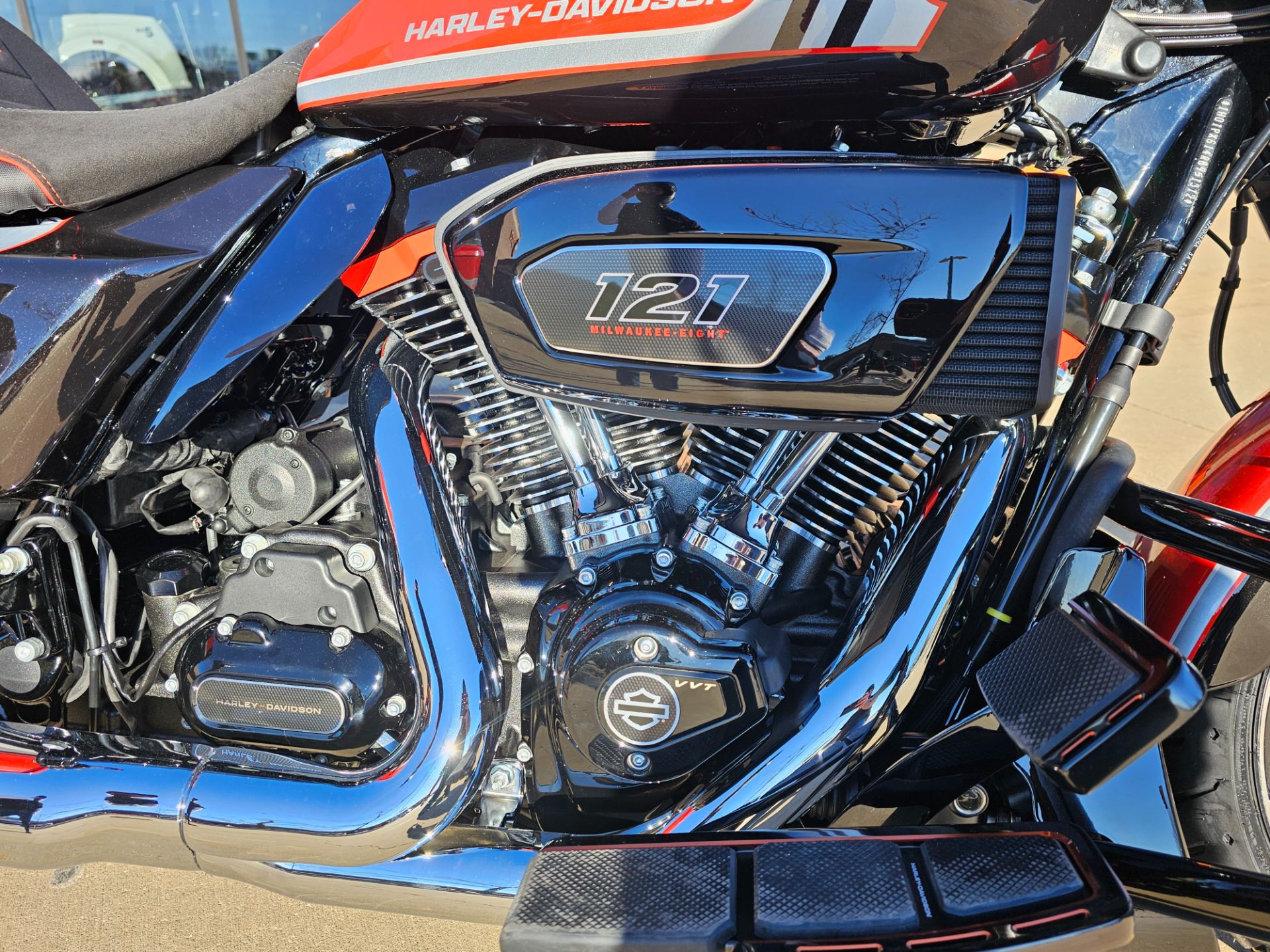 2024 Harley-Davidson CVO™ Street Glide® in Flint, Michigan - Photo 12