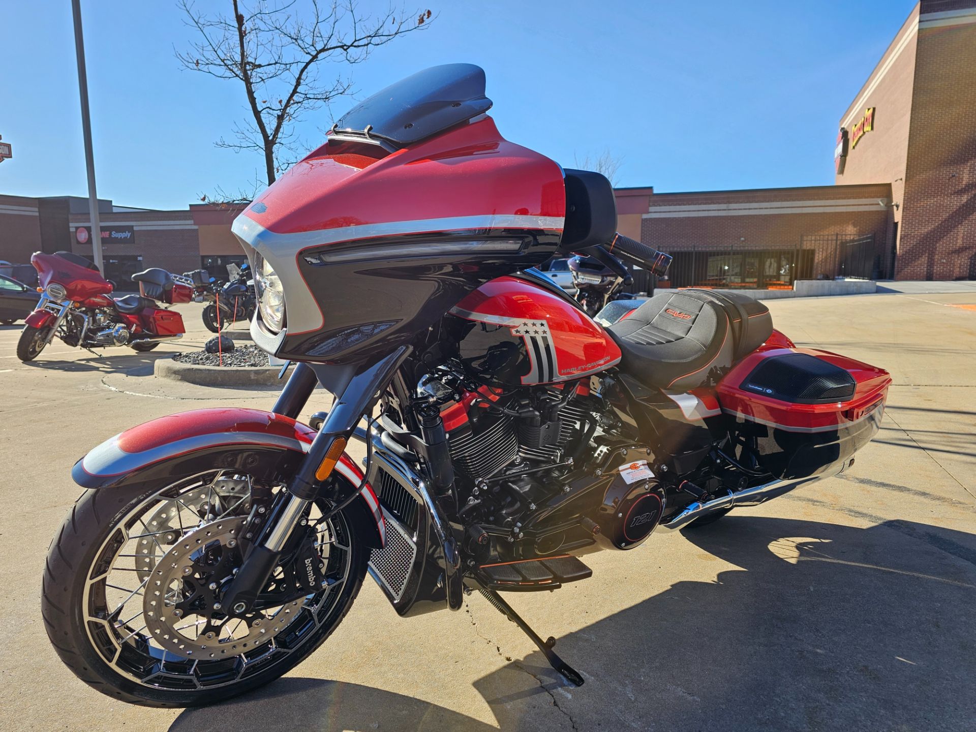 2024 Harley-Davidson CVO™ Street Glide® in Flint, Michigan - Photo 5