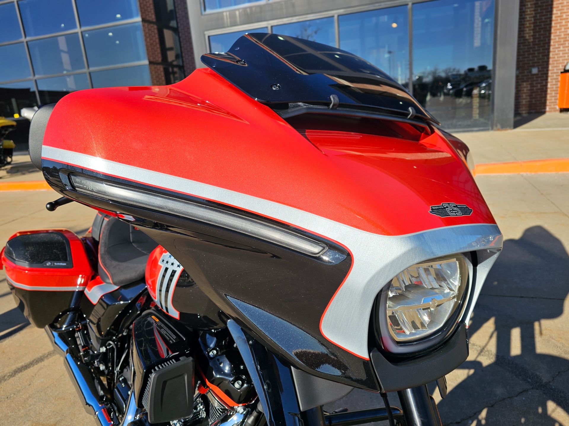 2024 Harley-Davidson CVO™ Street Glide® in Flint, Michigan - Photo 15