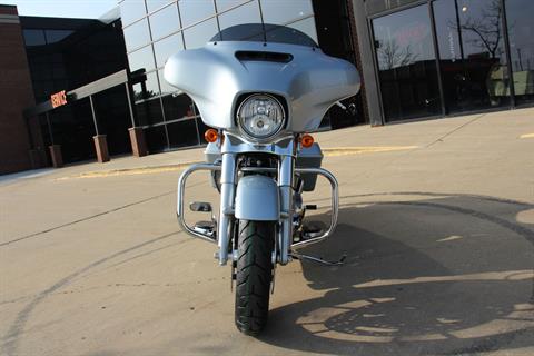 2023 Harley-Davidson Street Glide® in Flint, Michigan - Photo 4