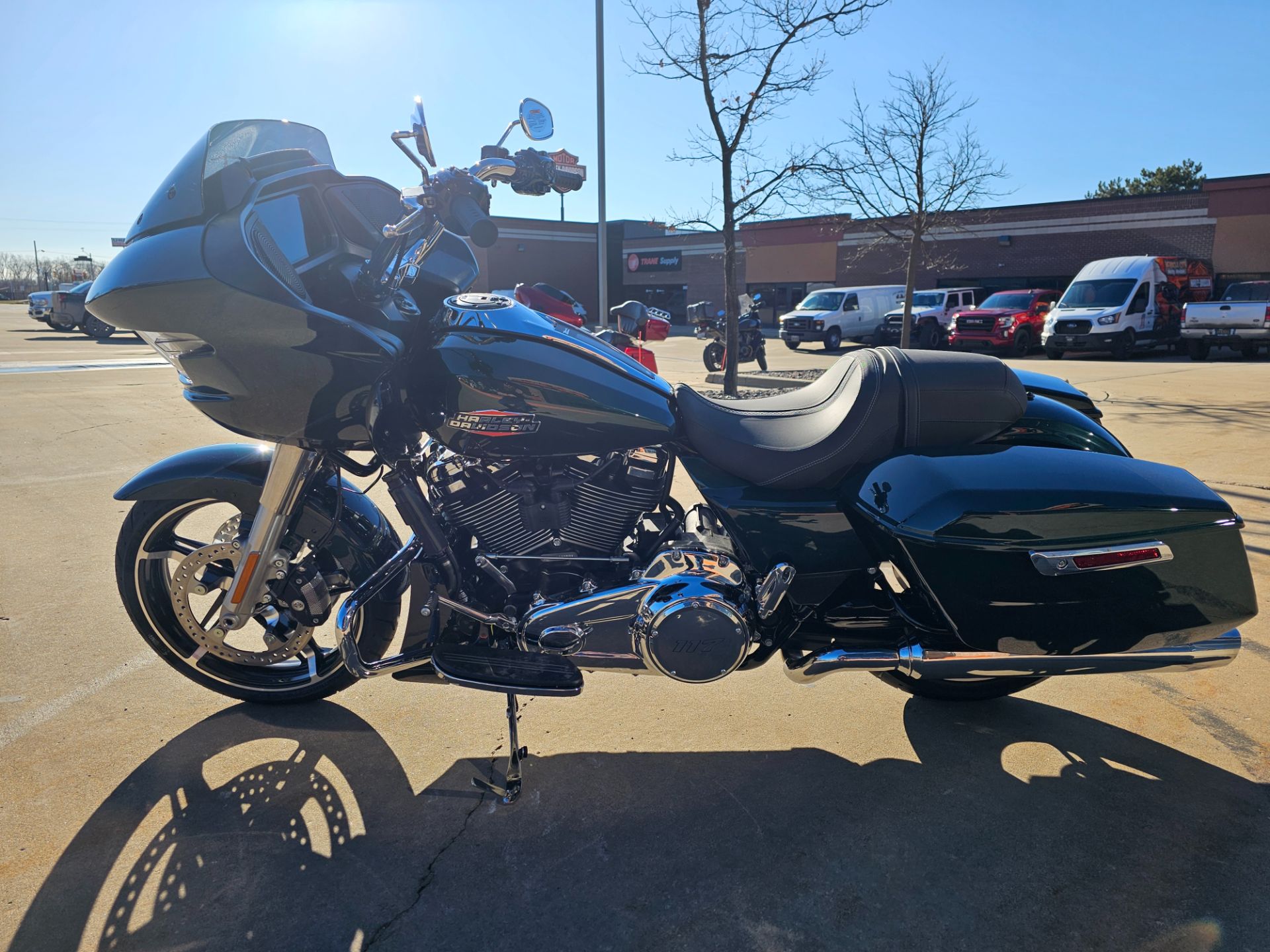 2024 Harley-Davidson Road Glide® in Flint, Michigan - Photo 5