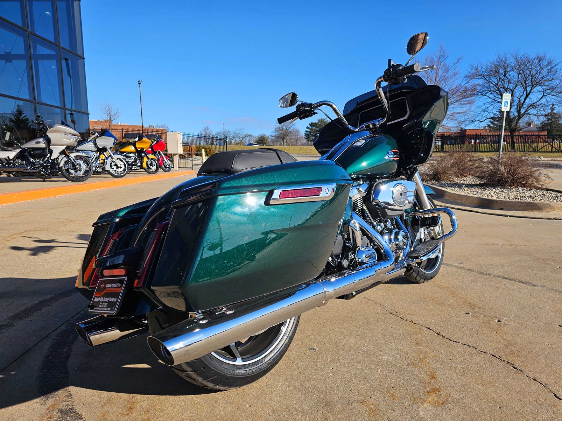 2024 Harley-Davidson Road Glide® in Flint, Michigan - Photo 7