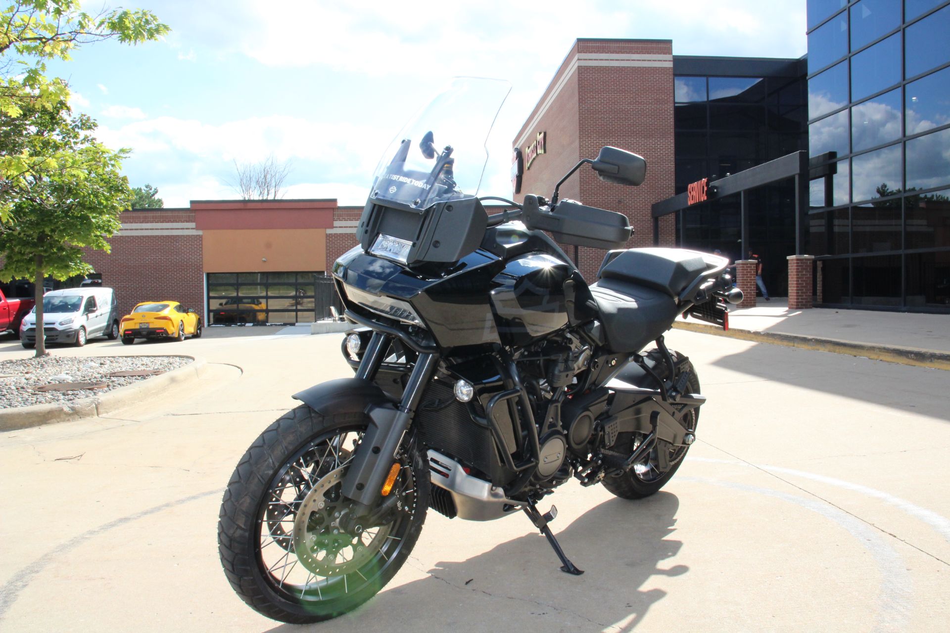 2022 Harley-Davidson Pan America 1250 Special (G.I. Enthusiast Collection) in Flint, Michigan - Photo 4