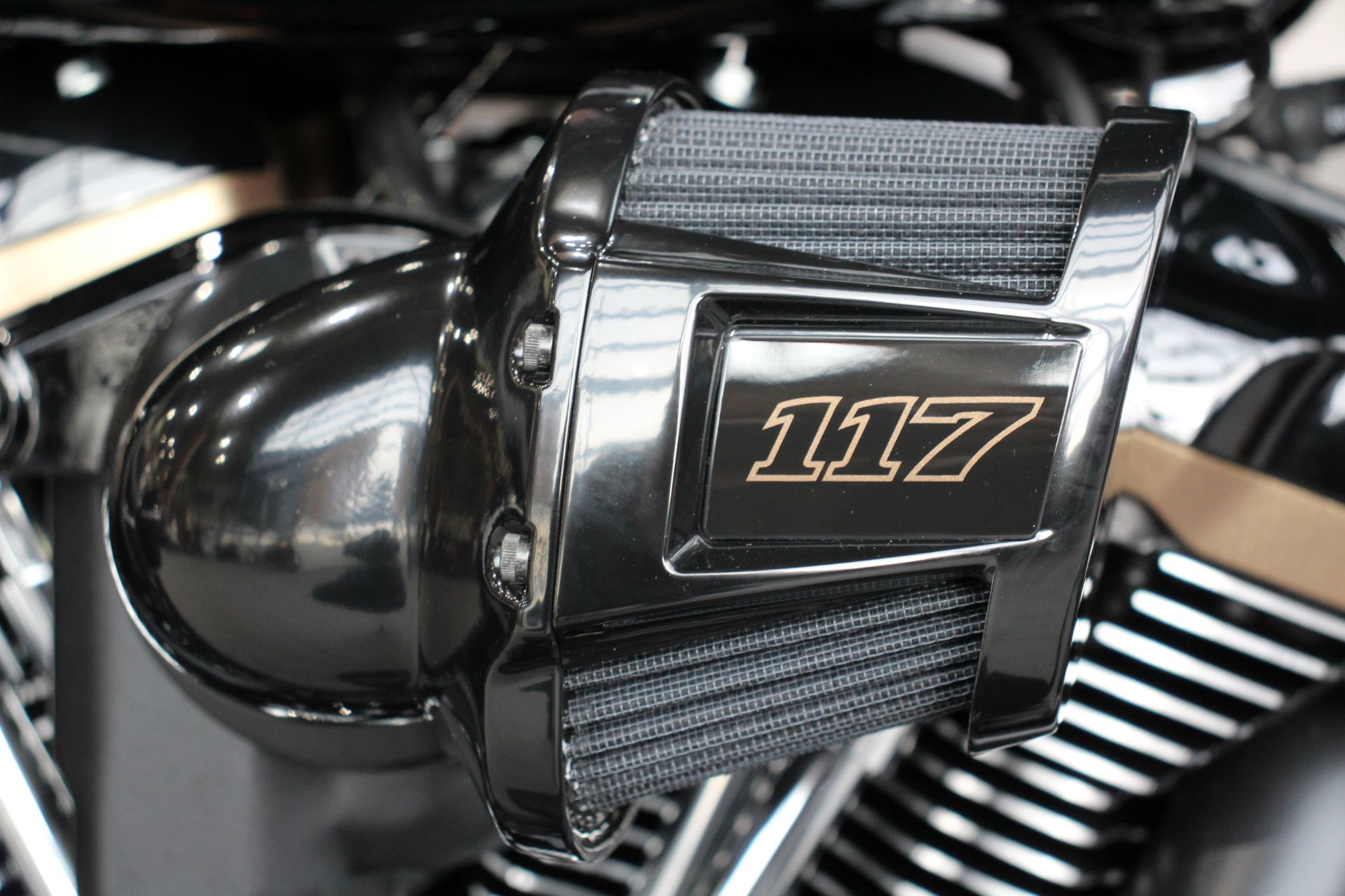 2022 Harley-Davidson Street Glide® ST in Flint, Michigan - Photo 11