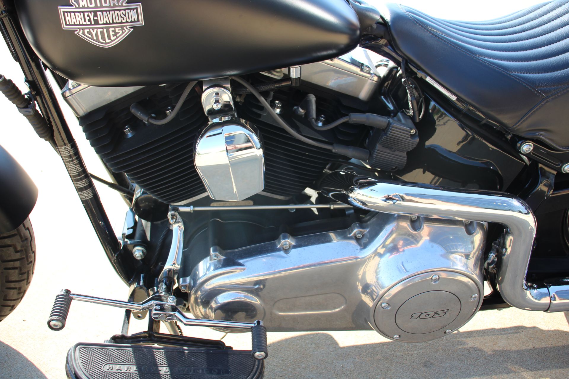 2012 Harley-Davidson Softail® Slim™ in Flint, Michigan - Photo 16