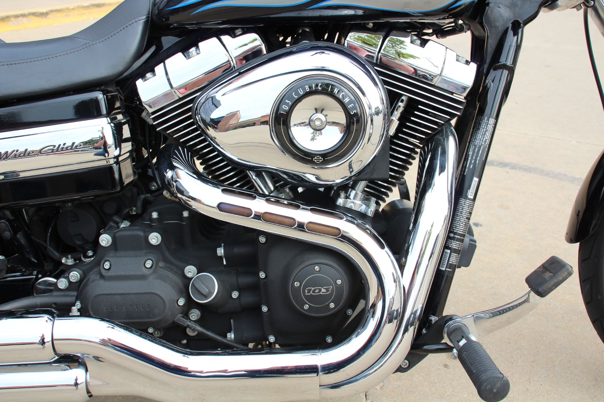 2013 Harley-Davidson Dyna® Wide Glide® in Flint, Michigan - Photo 13