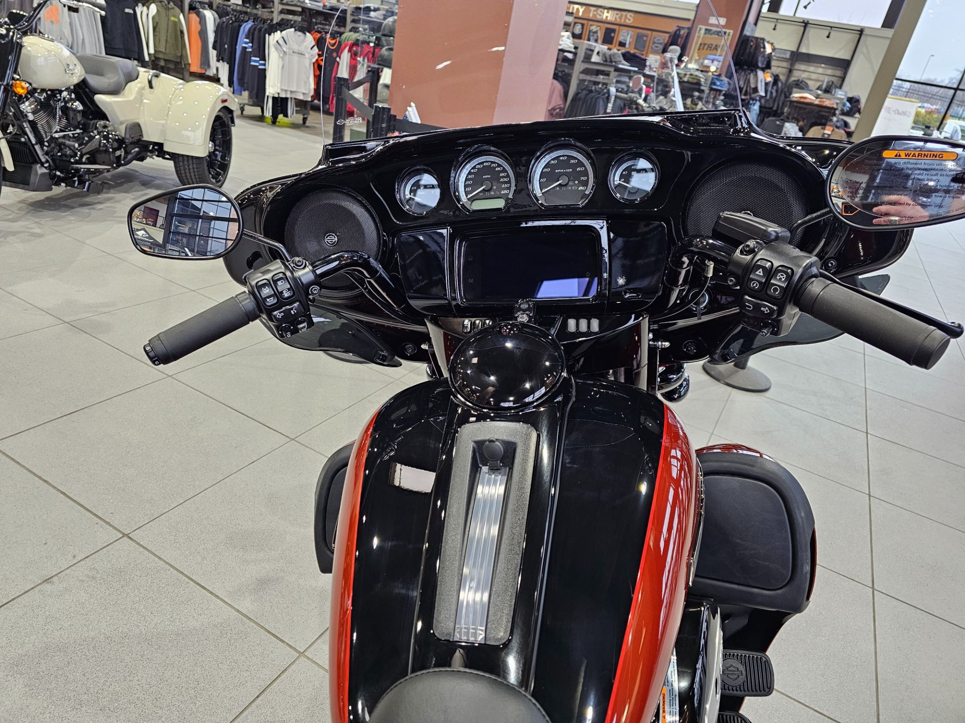 2024 Harley-Davidson Ultra Limited in Flint, Michigan - Photo 9