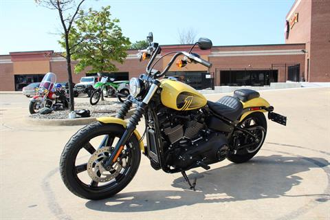 2023 Harley-Davidson Street Bob® 114 in Flint, Michigan - Photo 4