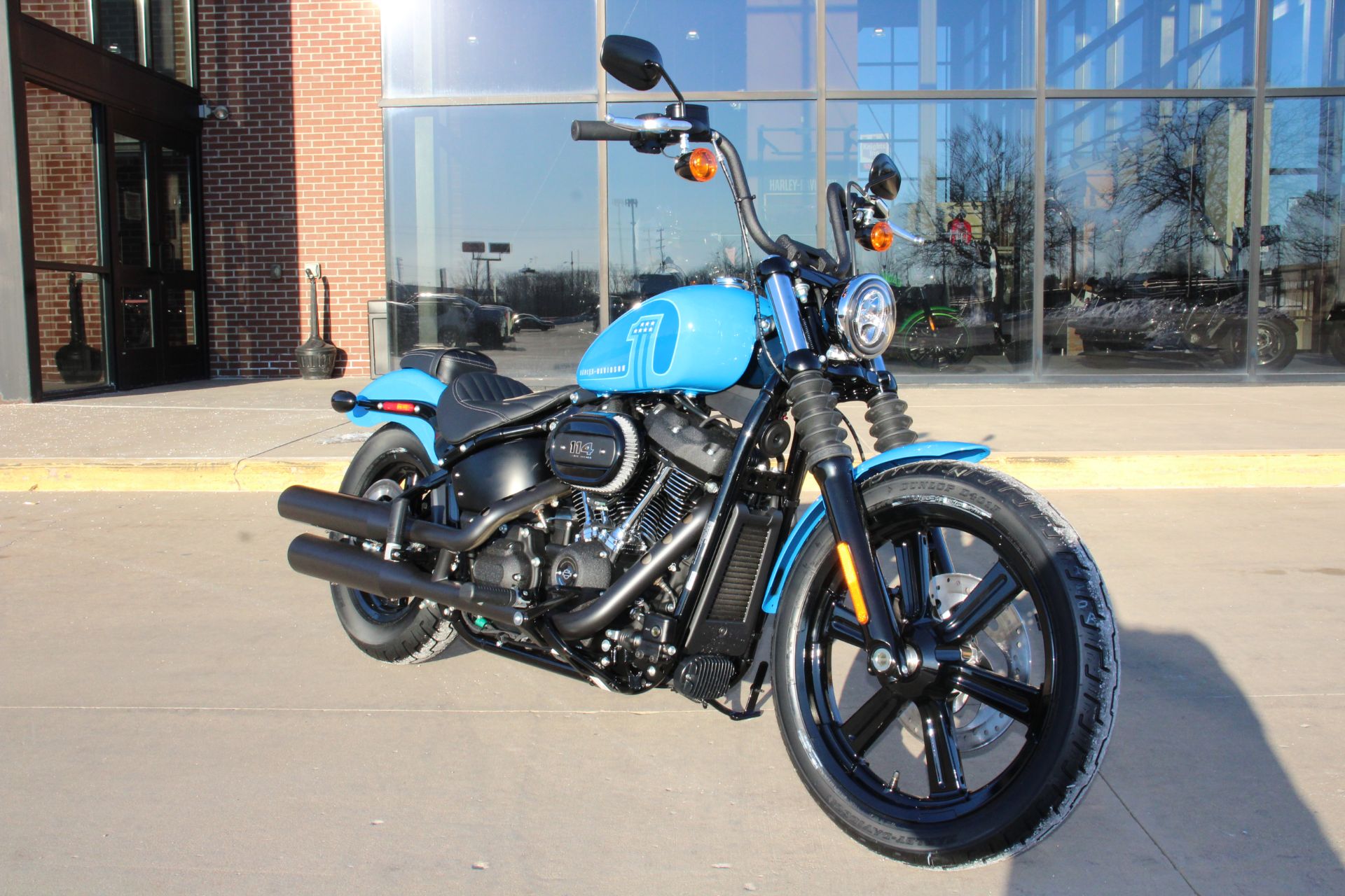 2022 Harley-Davidson Street Bob® 114 in Flint, Michigan - Photo 2