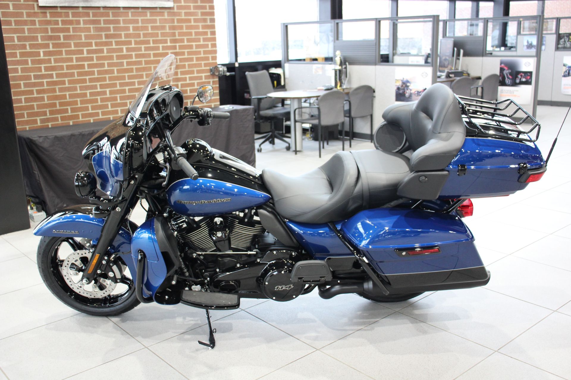2022 Harley-Davidson Ultra Limited in Flint, Michigan - Photo 14