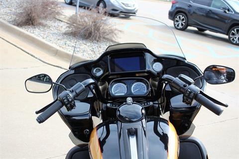 2023 Harley-Davidson Road Glide® Limited in Flint, Michigan - Photo 9