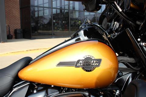 2023 Harley-Davidson Ultra Limited in Flint, Michigan - Photo 8