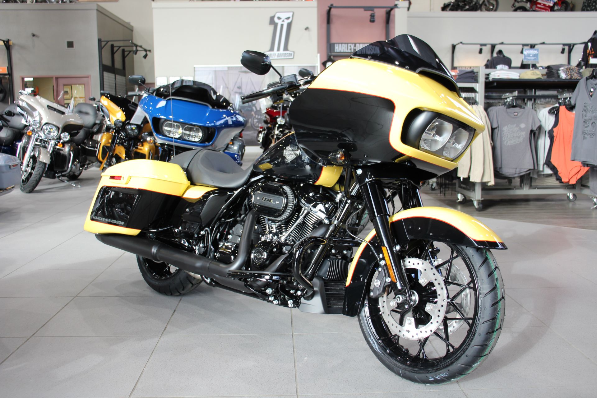2023 Harley-Davidson Road Glide® Special in Flint, Michigan - Photo 1