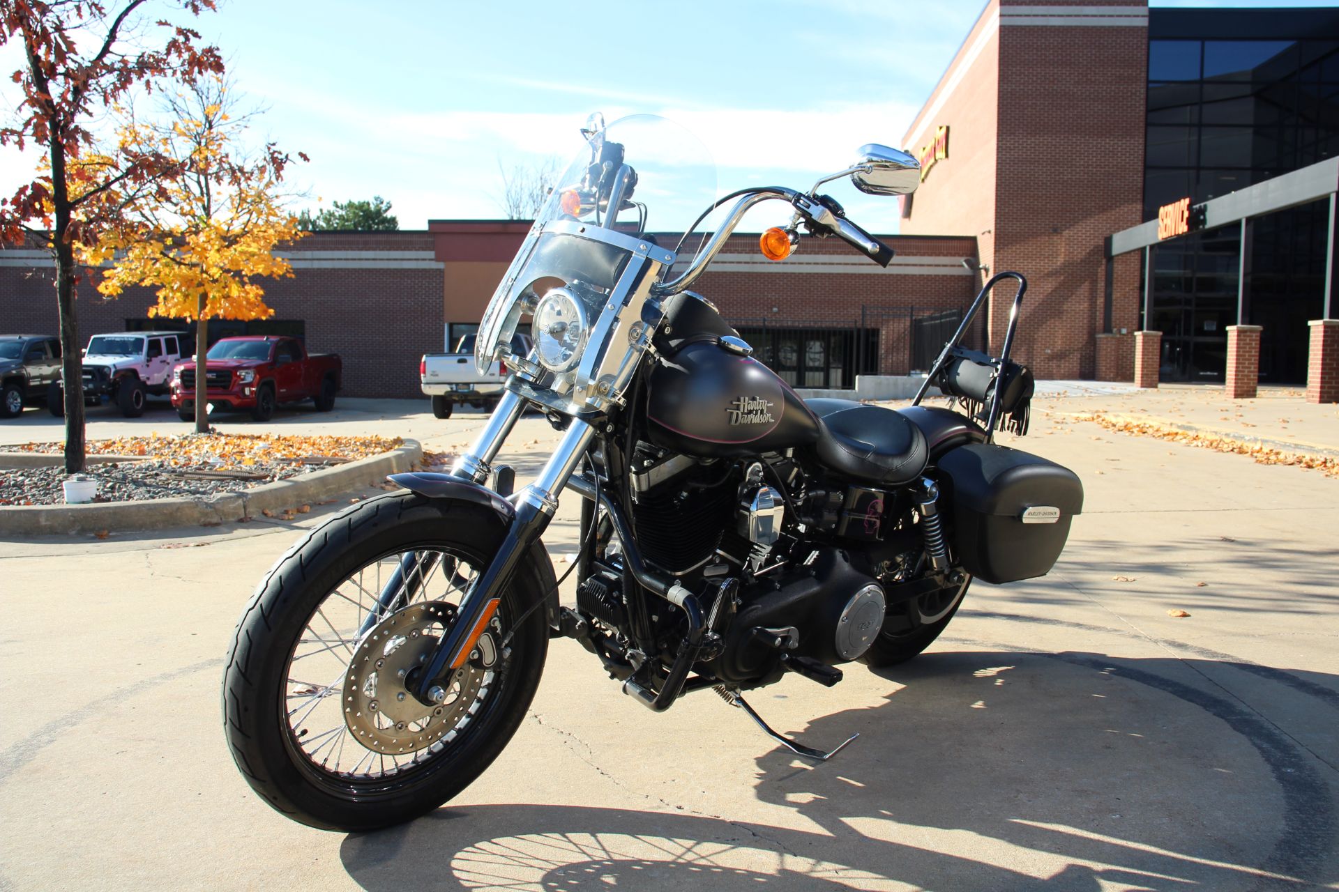 2017 Harley-Davidson Street Bob® in Flint, Michigan - Photo 4