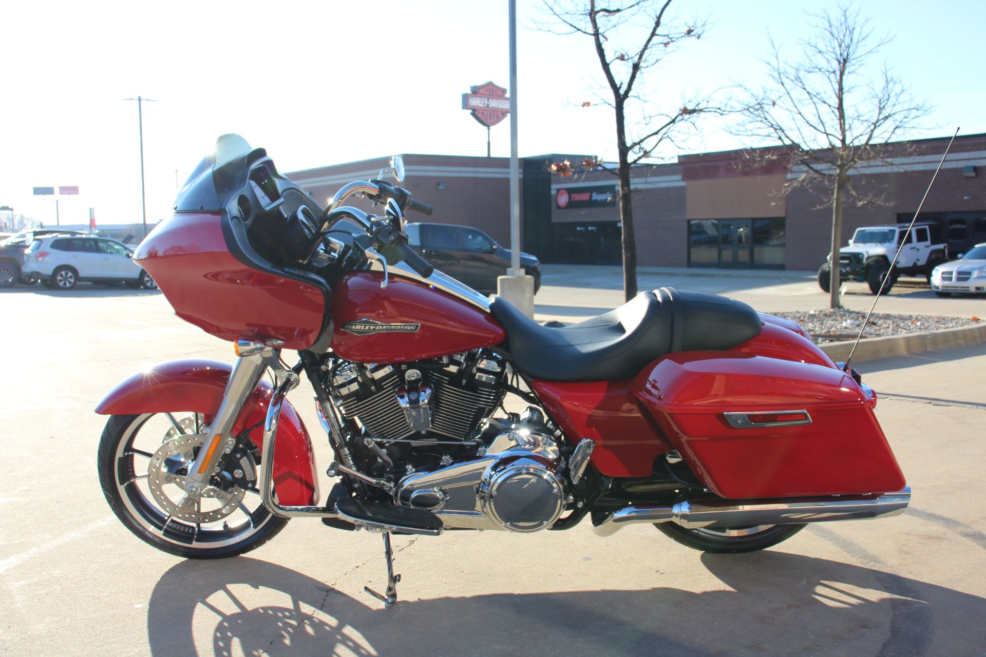 2023 Harley-Davidson Road Glide® in Flint, Michigan - Photo 6