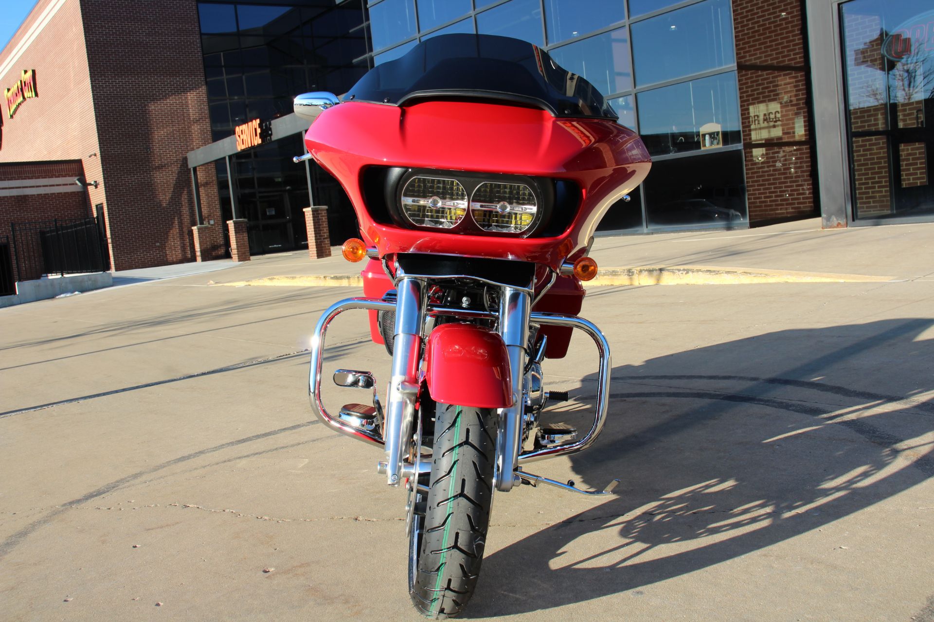 2023 Harley-Davidson Road Glide® in Flint, Michigan - Photo 3