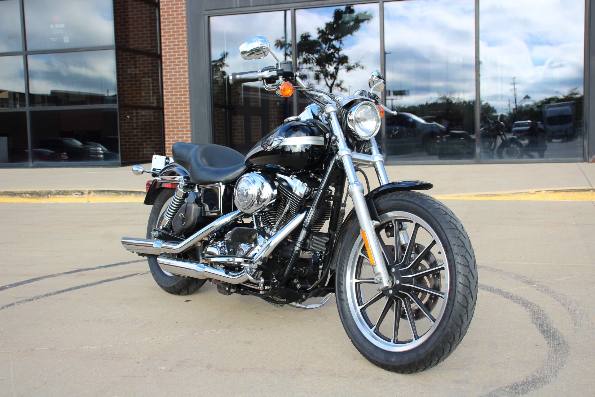 2003 Harley-Davidson FXDL Dyna Low Rider® in Flint, Michigan - Photo 2