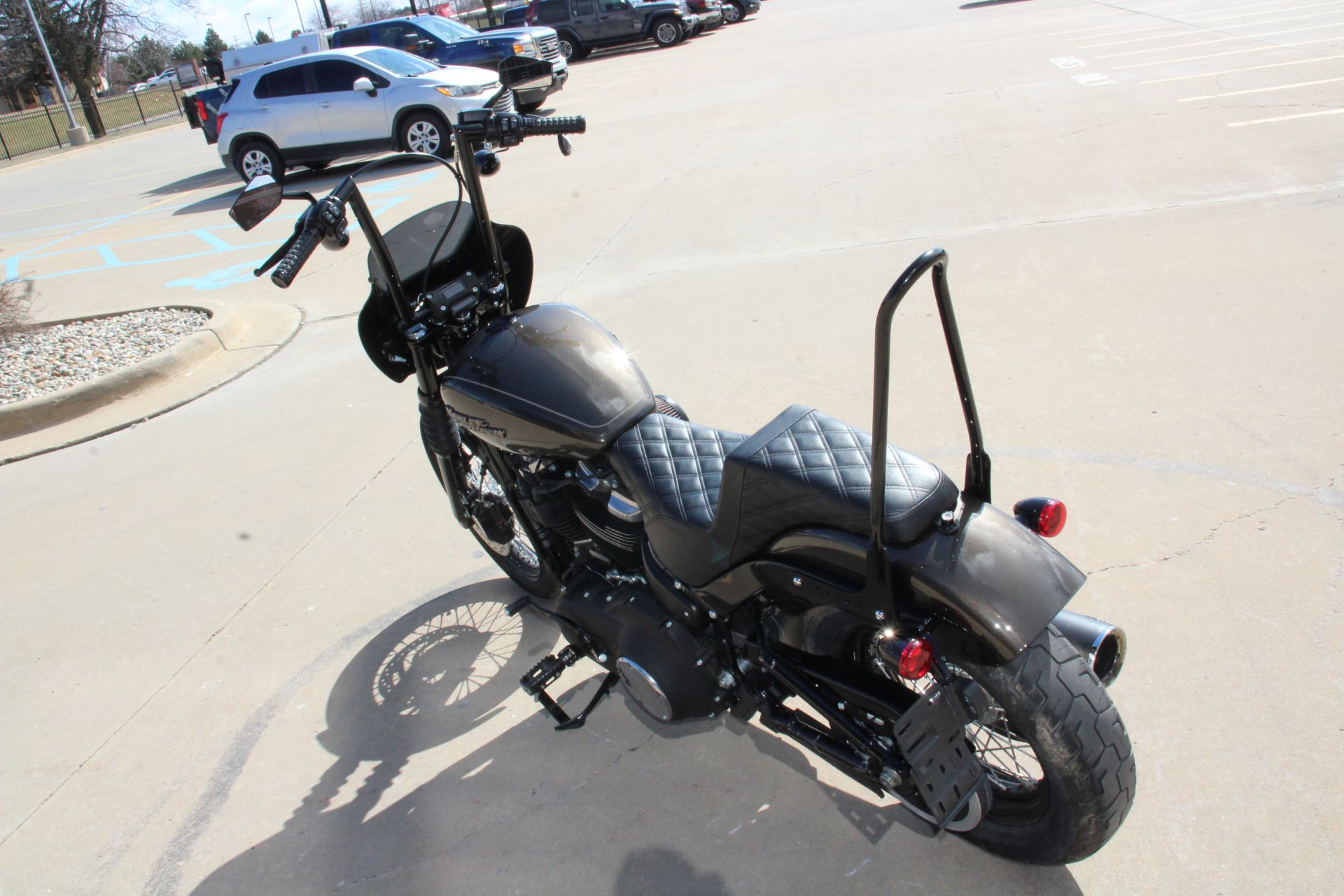 2020 Harley-Davidson Street Bob® in Flint, Michigan - Photo 8