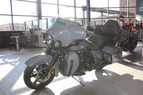 2022 Harley-Davidson Ultra Limited in Flint, Michigan - Photo 9
