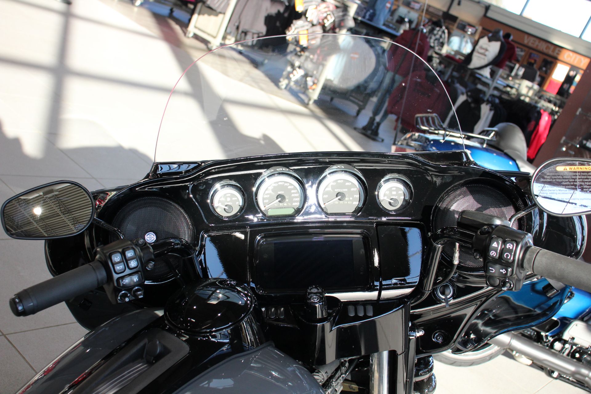 2022 Harley-Davidson Ultra Limited in Flint, Michigan - Photo 14