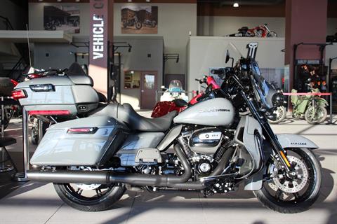 2022 Harley-Davidson Ultra Limited in Flint, Michigan - Photo 1