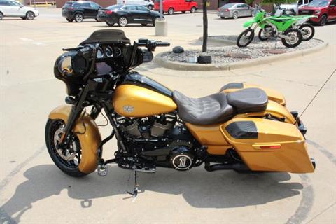 2023 Harley-Davidson Street Glide® Special in Flint, Michigan - Photo 4