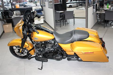 2023 Harley-Davidson Street Glide® Special in Flint, Michigan - Photo 5