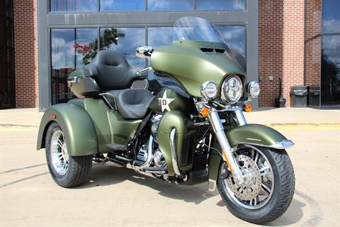 2022 Harley-Davidson Tri Glide Ultra (G.I. Enthusiast Collection) in Flint, Michigan - Photo 1