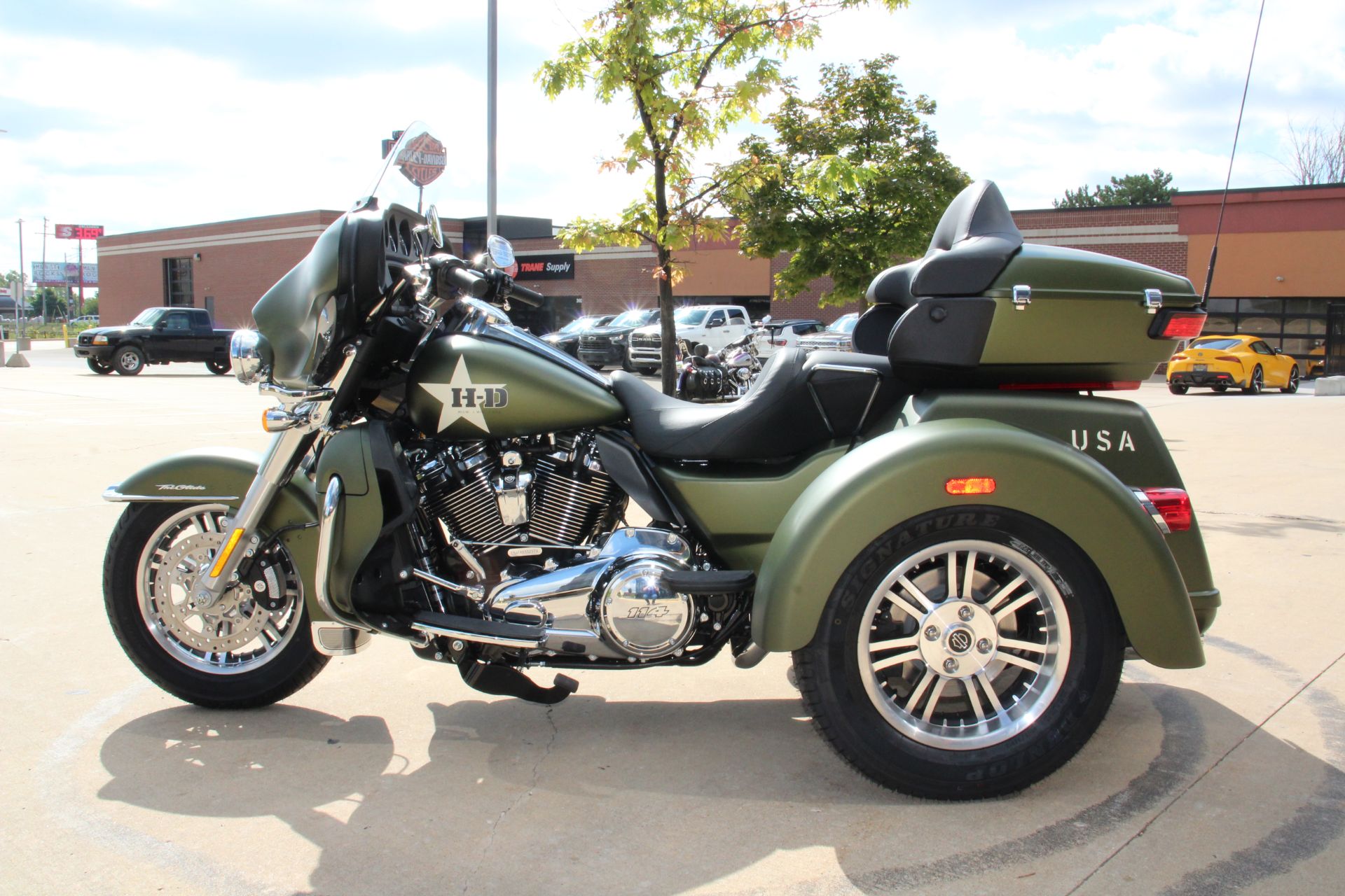 2022 Harley-Davidson Tri Glide Ultra (G.I. Enthusiast Collection) in Flint, Michigan - Photo 5
