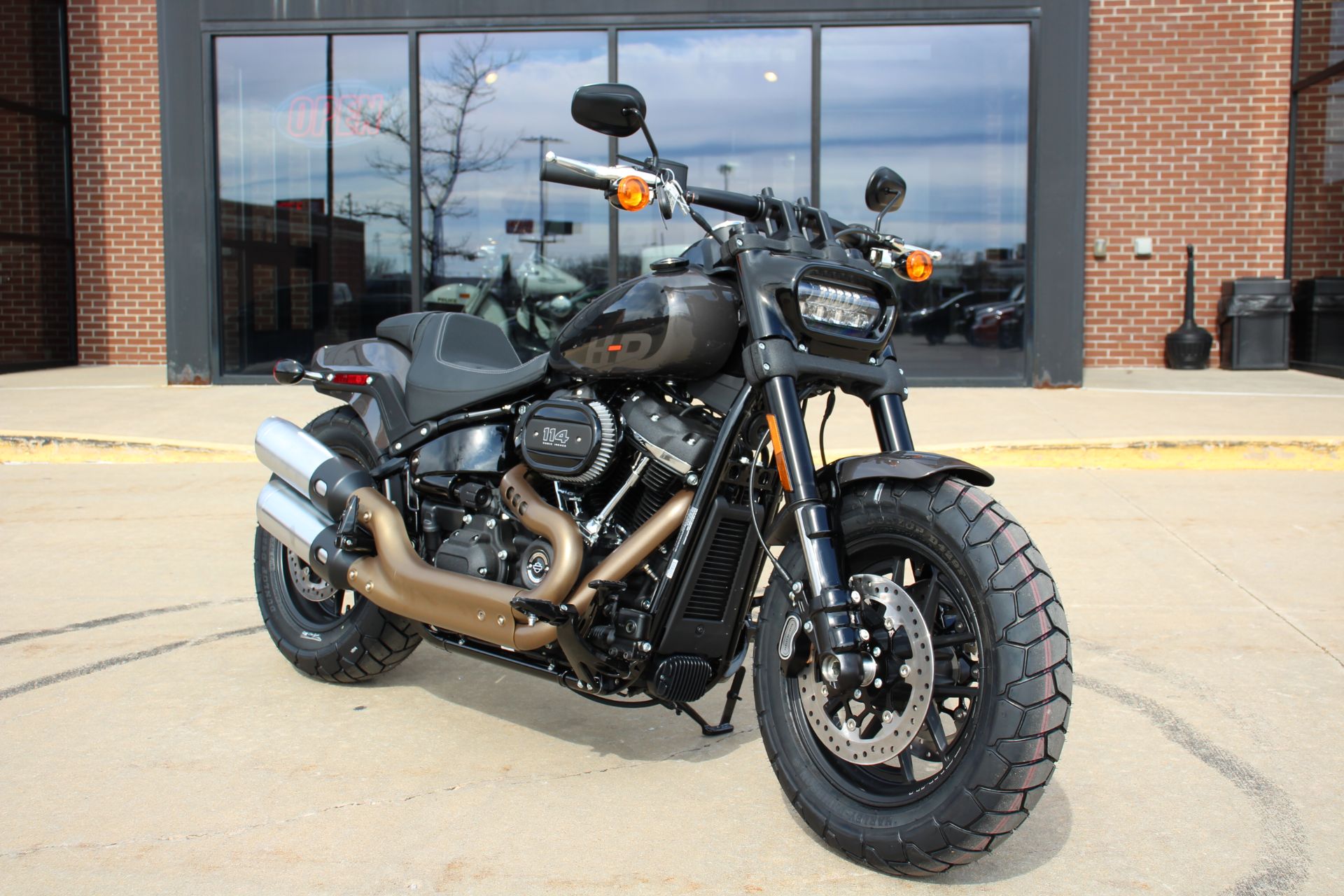 2023 Harley-Davidson Fat Bob® 114 in Flint, Michigan - Photo 2