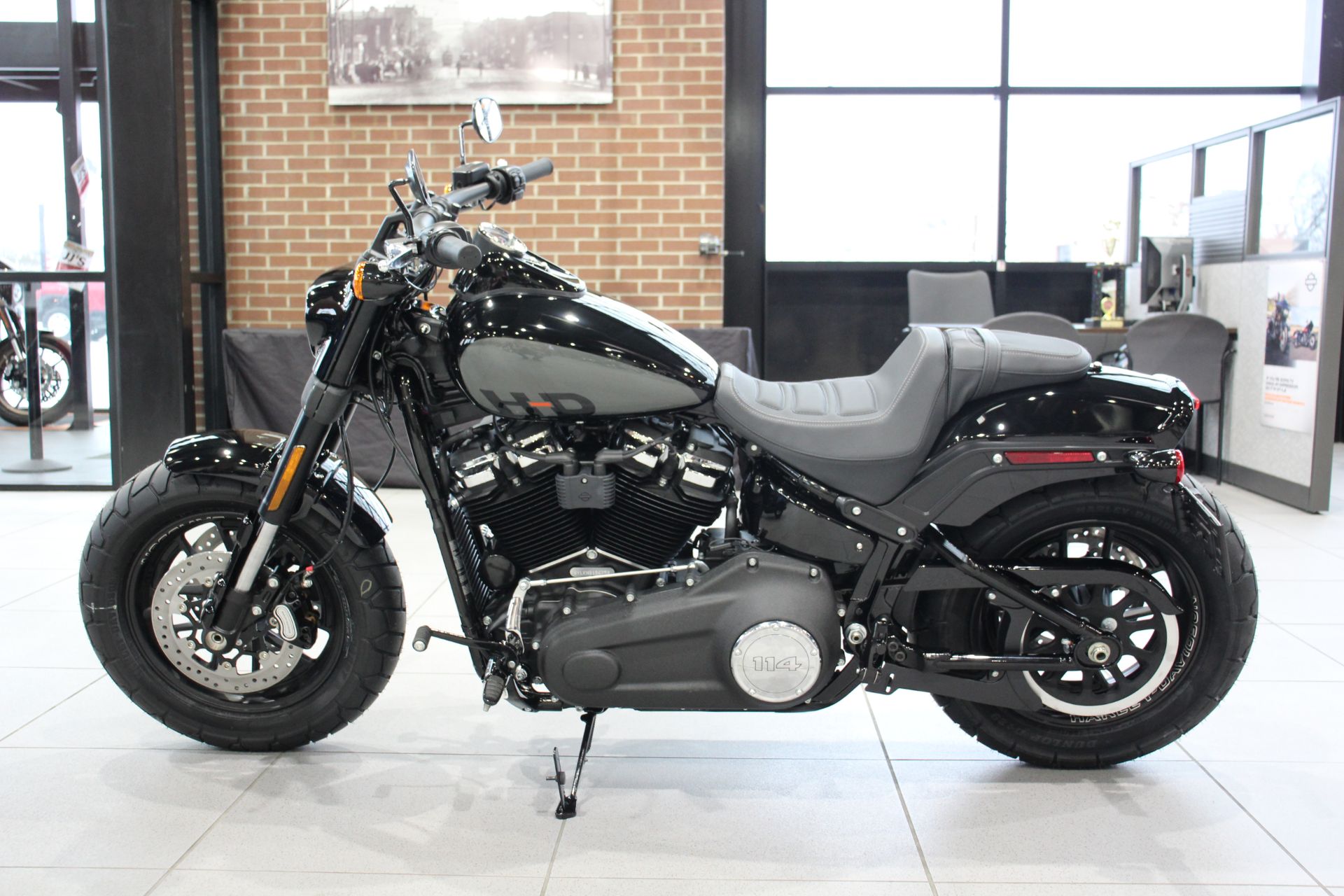 2023 Harley-Davidson Fat Bob® 114 in Flint, Michigan - Photo 5