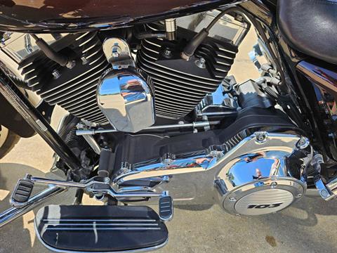 2011 Harley-Davidson Street Glide® in Flint, Michigan - Photo 15