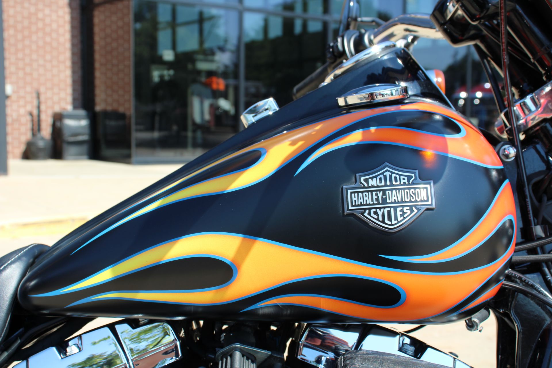 2015 Harley-Davidson Wide Glide® in Flint, Michigan - Photo 11