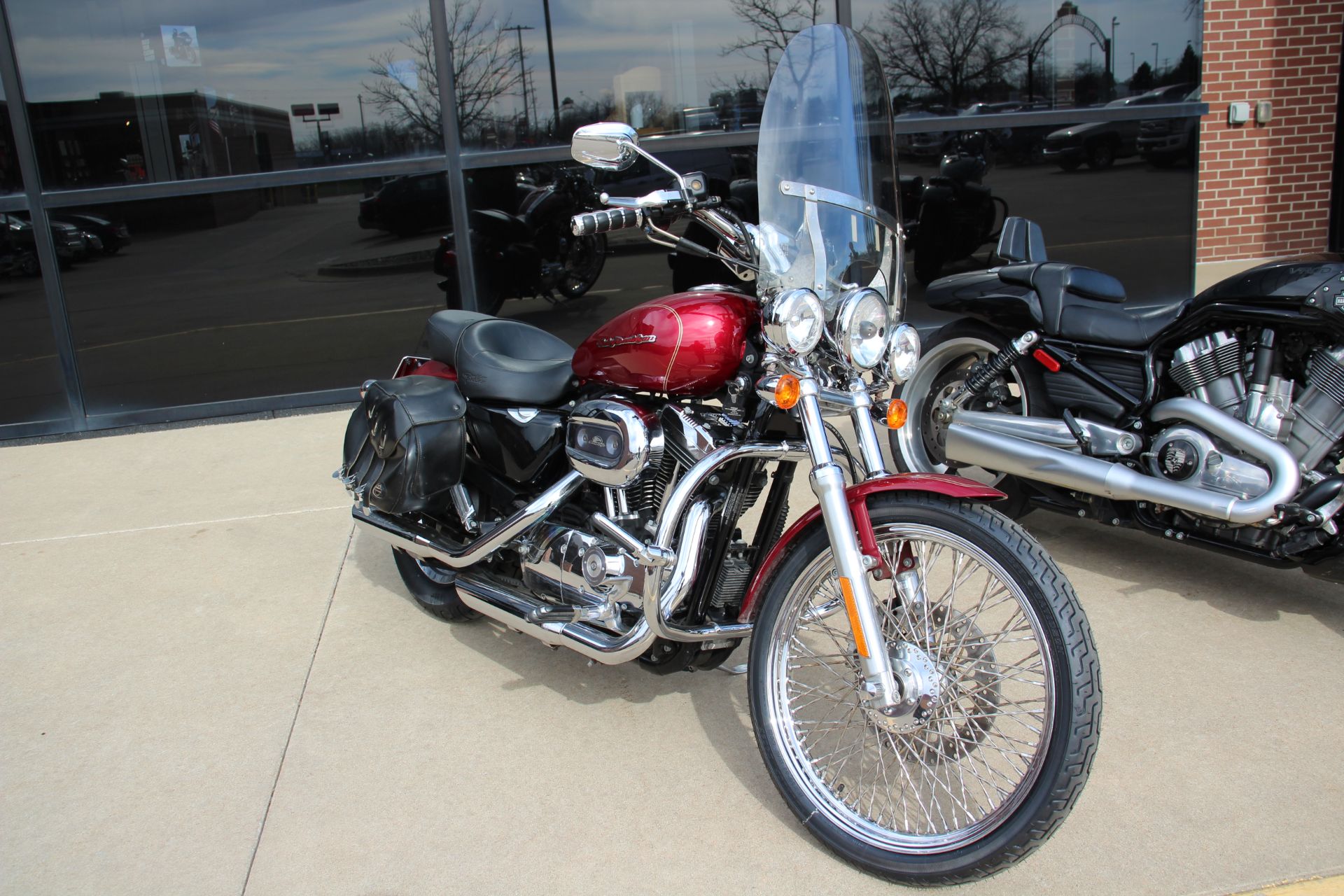 2005 Harley-Davidson Sportster® XL 1200 Custom in Flint, Michigan - Photo 2