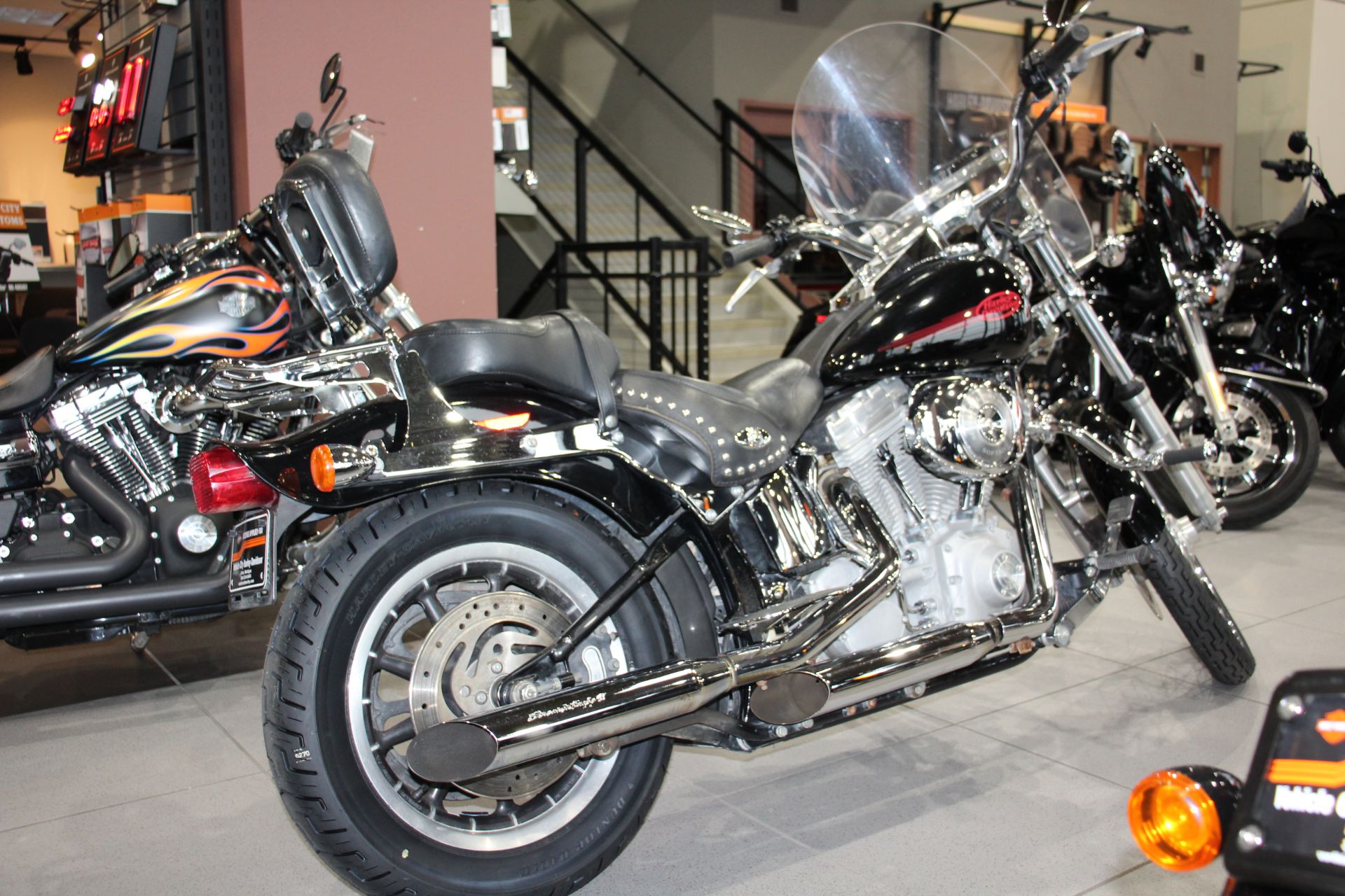 2005 Harley-Davidson FXST/FXSTI Softail® Standard in Flint, Michigan - Photo 5