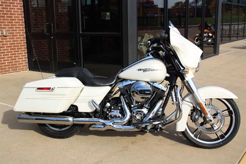 2014 Harley-Davidson Street Glide® Special in Flint, Michigan - Photo 1