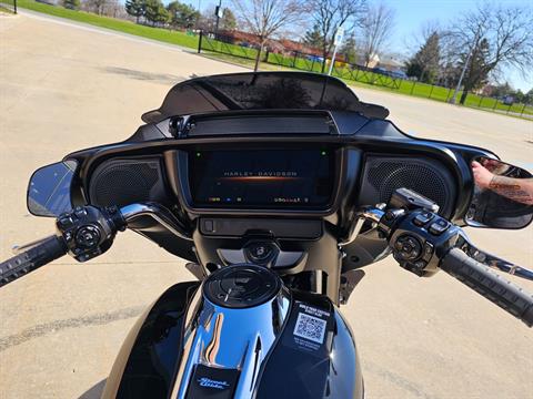 2024 Harley-Davidson Street Glide® in Flint, Michigan - Photo 8