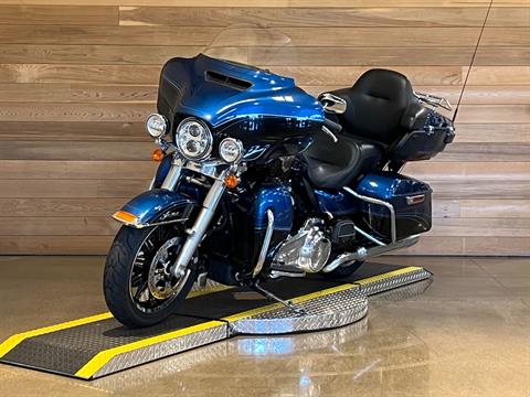 2018 Harley-Davidson 115th Anniversary Ultra Limited in Salem, Oregon - Photo 4