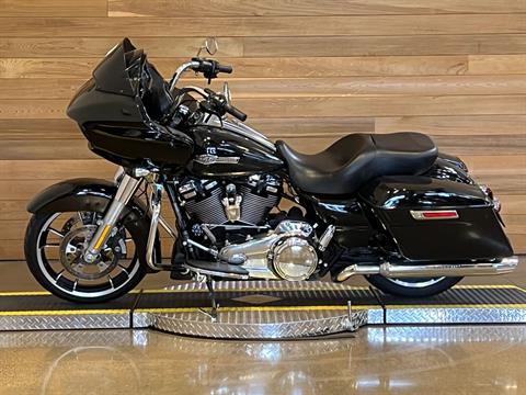 2022 Harley-Davidson Road Glide® in Salem, Oregon - Photo 5