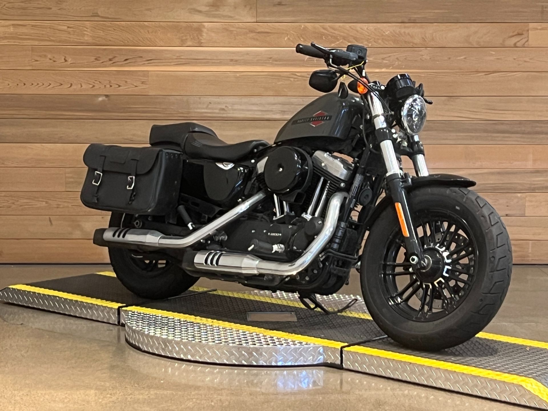 2019 Harley-Davidson Forty-Eight® in Salem, Oregon - Photo 2