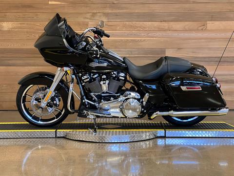 2023 Harley-Davidson Road Glide® in Salem, Oregon - Photo 3