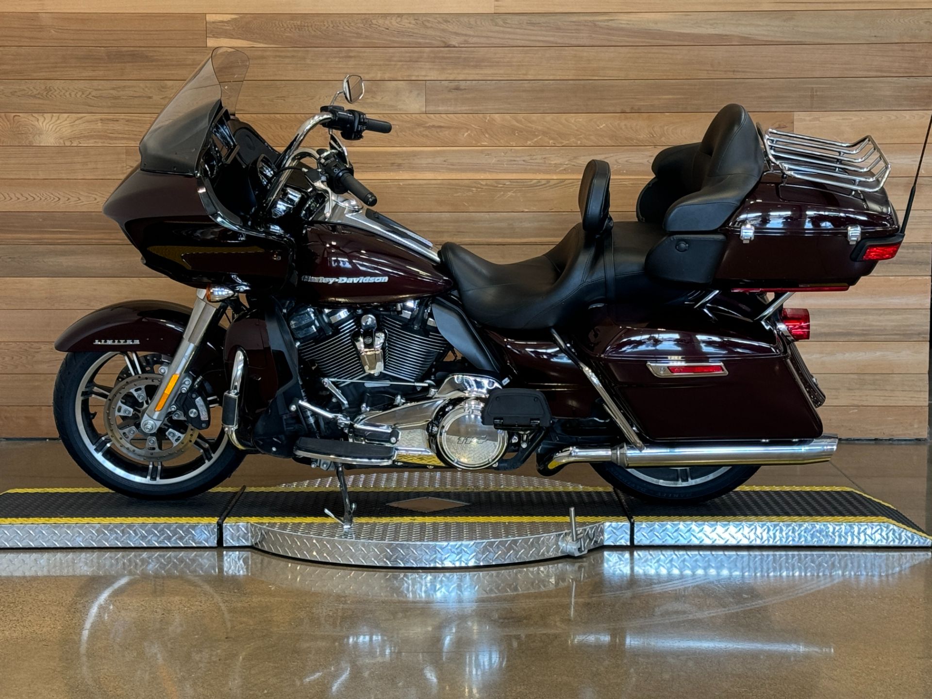 2021 Harley-Davidson Road Glide® Limited in Salem, Oregon - Photo 5