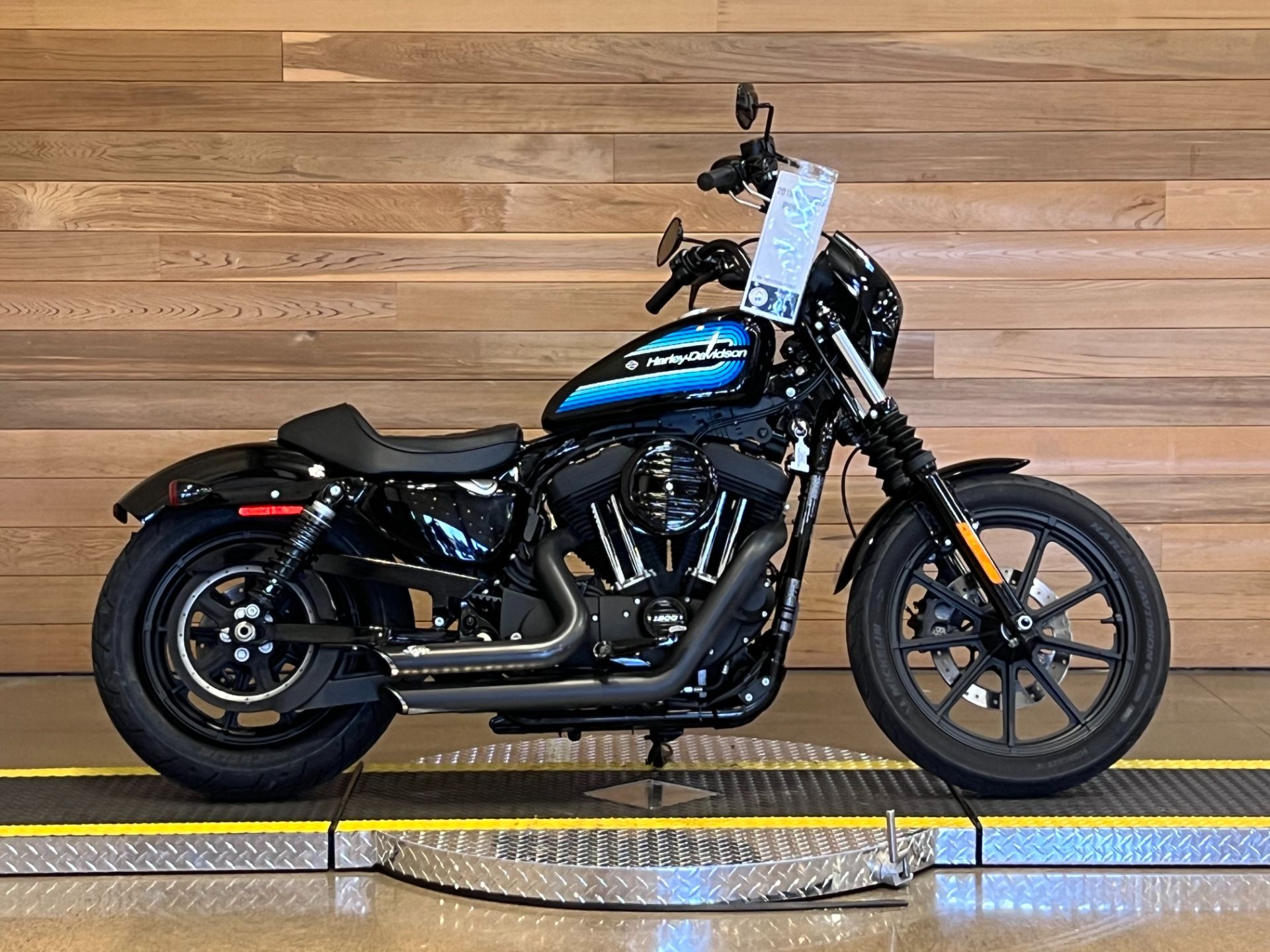 2018 Harley-Davidson Iron 1200™ in Salem, Oregon - Photo 1