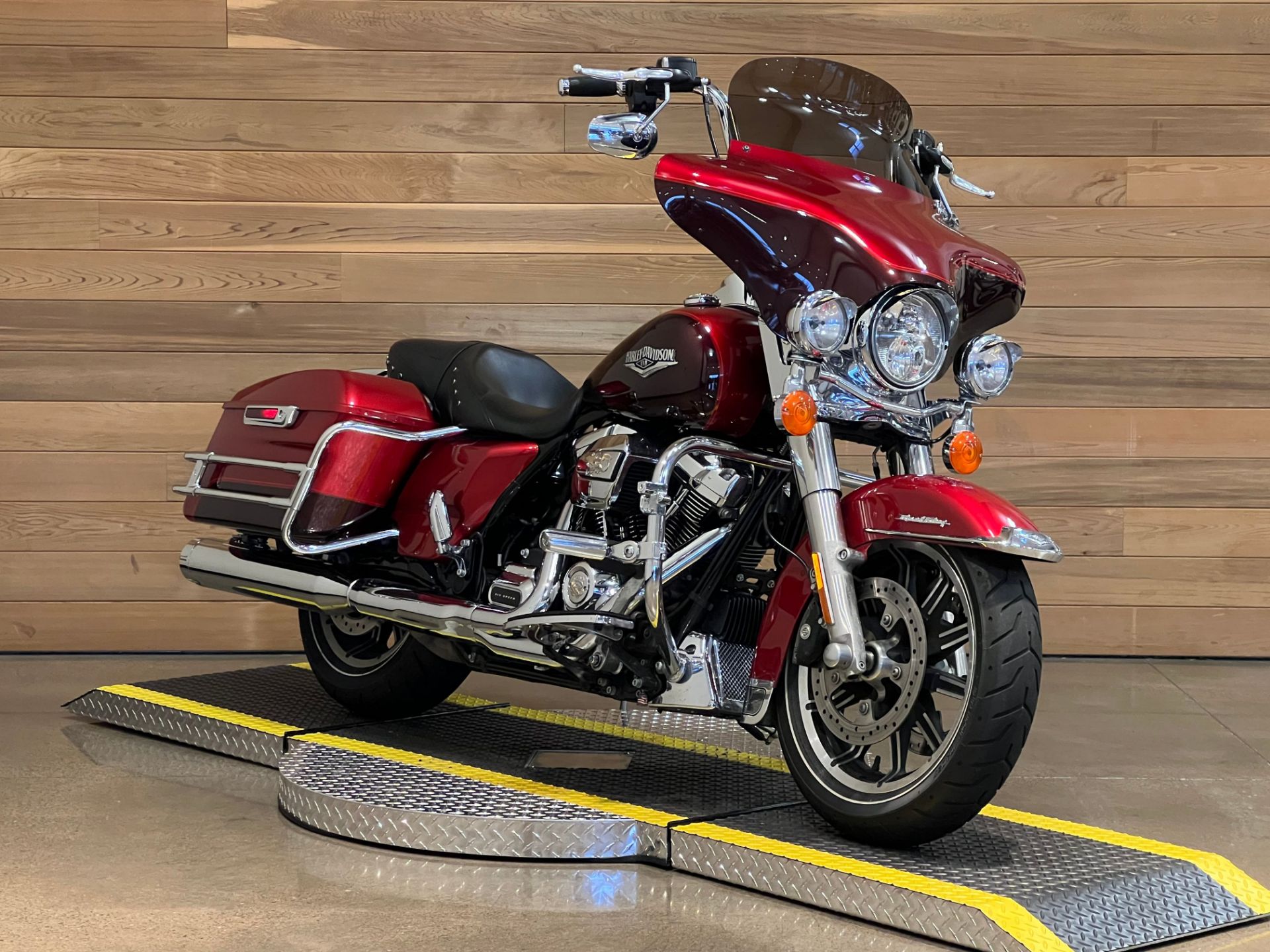 2019 Harley-Davidson Road King® in Salem, Oregon - Photo 2
