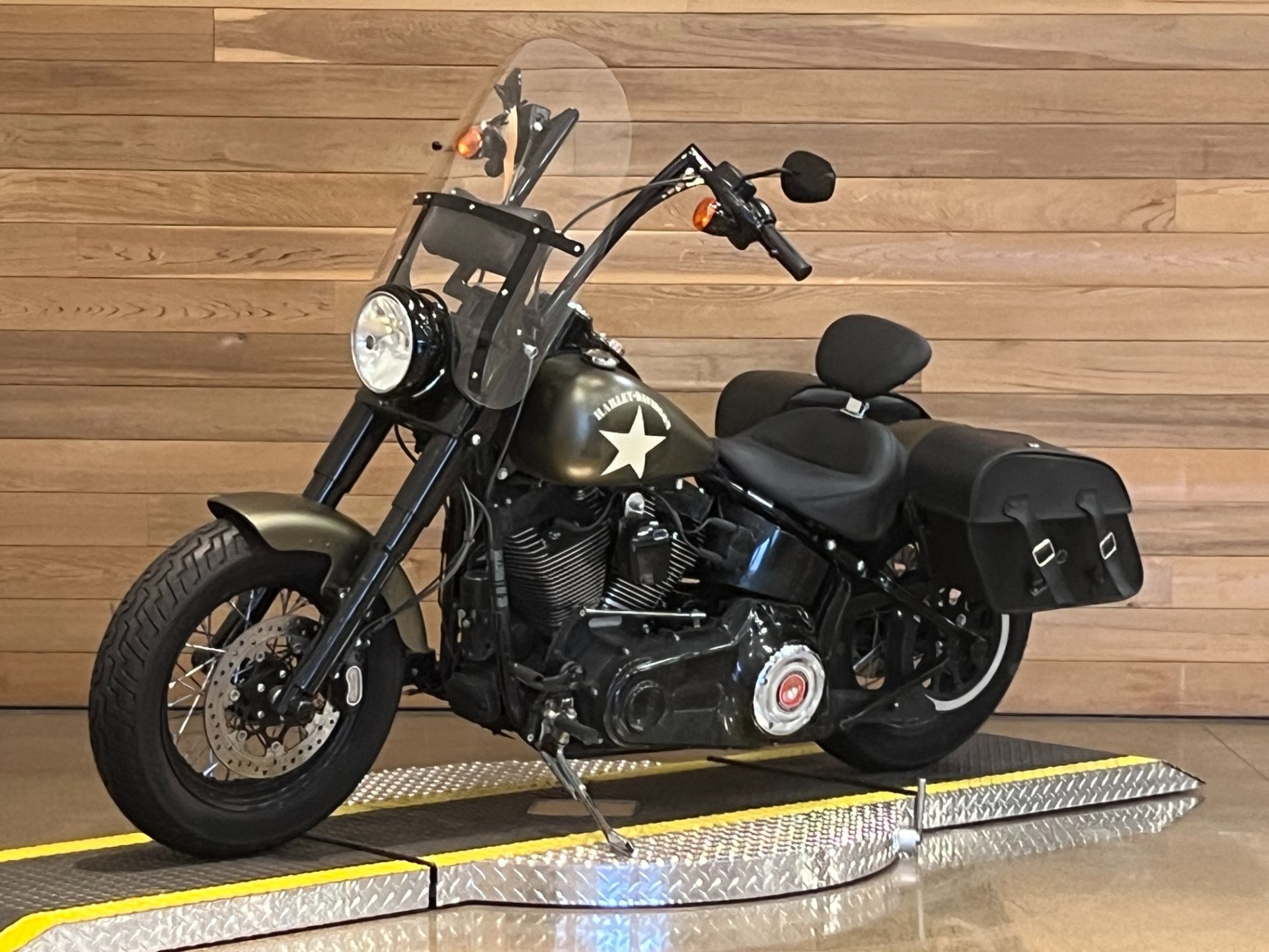 2016 Harley-Davidson Softail Slim® S in Salem, Oregon - Photo 4